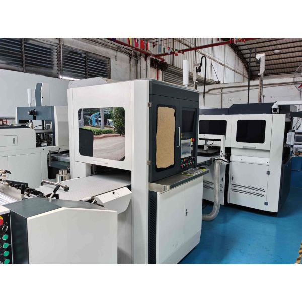 Wedding Candy Gift Rigid Automatic Box Manufacturing Machine 300gsm With Visual