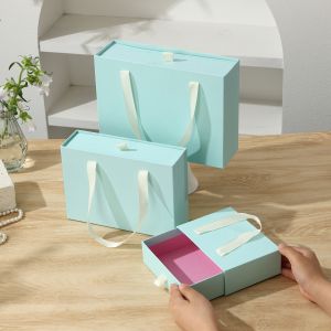 Custom Handheld Gift Boxes for Cups Umbrellas Presents