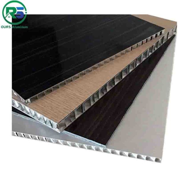 Buy 8mm Thickness Clip In Metal Ceiling Aluminum Wall Panels Architectural Suspended Fireproof at wholesale prices