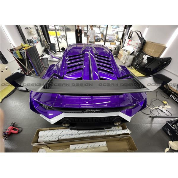 Dry Carbon Fiber Carbon Fiber Body Kit for Lamborghini Huracan STO Huracan STO Upgrades OEM-style Front Shovel Diffuser Body Kit