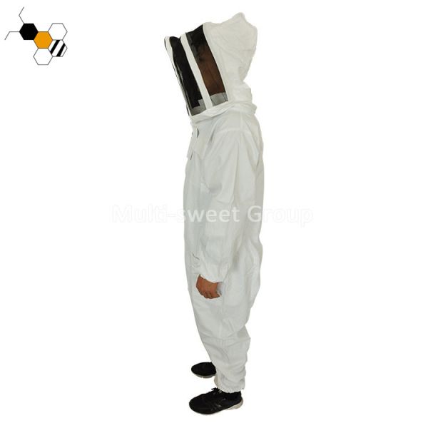 Buy elastic Waistband Sting Proof Clothing 730g ventilated beekeeping suit at wholesale prices