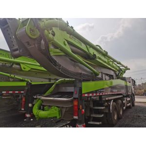 2018 used Original 56 Meter Zoomlion Green Concrete Pump with Benz Chassis