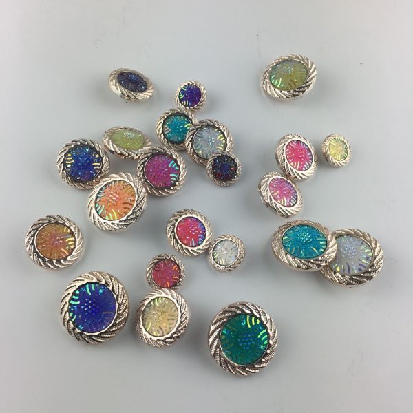 Wholesale nature button high-end 2/4hole coconut shell buckle button.