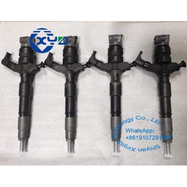 Fuel Common Rail Injector 2367030440 Denso Diesel Injector For Toyota Vehicles
