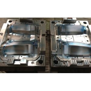 China High Gloss Finish Plastic Injection Tooling Side Gate Type For PC + ABS Casing on sale China High Gloss Finish Plastic Injection Tooling Side Gate Type For PC + ABS Casing on sale