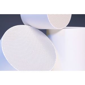 Vehicle DPF Substrate , Alumina Ceramic Substrate For Car , motorcycle