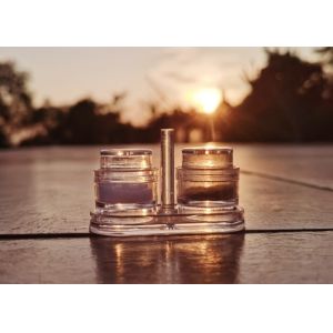 Quality Disposable Plastic Shakers for Seasonings Compact Capacity Assorted Colors Practical One-time Use for sale