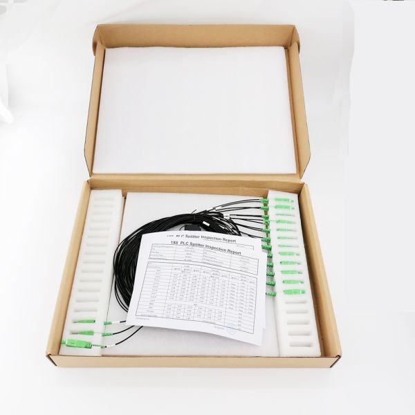 1*8 PLC Splitter With SC/APC Connector G657A1 Cable 1260nm to 1650nm Fiber Optic Splitter