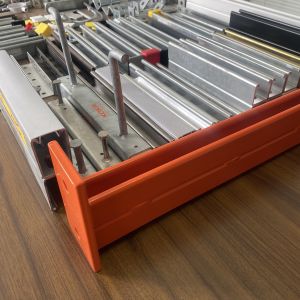 Quality Powder Coated Back to Back Channel Cantilever Arm Brackets for sale