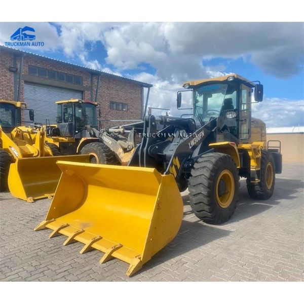 Buy LW300FN XCMG 3 Tons Heavy Construction Machinery Payloader at wholesale prices