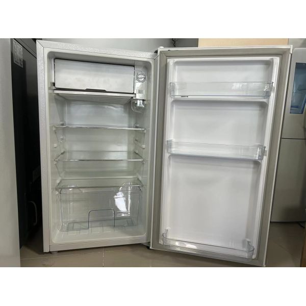 Single Door 90L Small Refrigerator Defrost Home Hotel Use Upright Refrigerator Bc-90