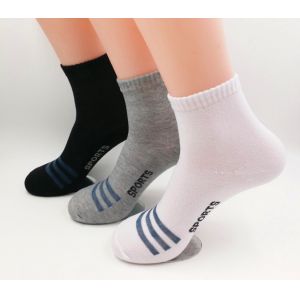 China Fashionable Cotton Unique Mens Socks , Athletic Mens Crazy Crew Socks Breathable on sale
