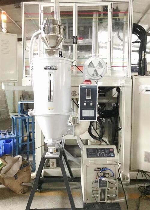 Quality Customized Hot Air Hopper Dryer With Microcomputer Control System for sale