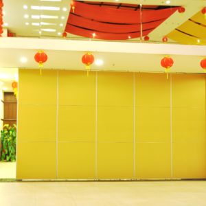 Yellow Movable Partition Walls , Hotel Conference Room Sliding Folding Partition