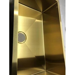 High Capacity Plastic Sculpture Vacuum Metalizing Machine For Sale