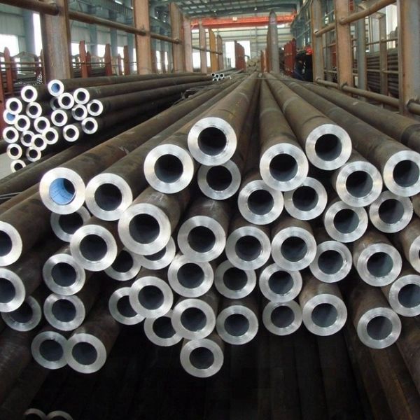Buy API A106 Carbon Steel Seamless Pipe Tube ASTM SCH60 6m at wholesale prices