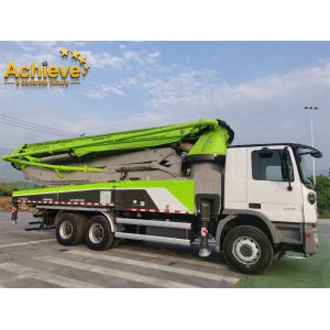 Reconditioned Zoomlion 47X-5RZ Concrete Pump Truck 600L Hopper Capacity