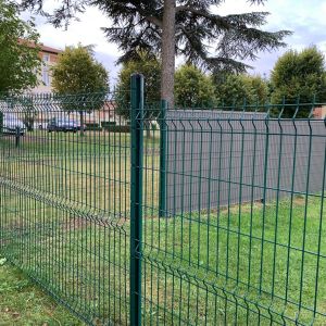 Hot Dipped Galvanized Welded Heavy Duty Garden Wire Fencing 1.5 - 3m Portable