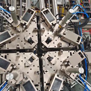 Professional CNC Aluminum Window Corner Crimping Machine Sales