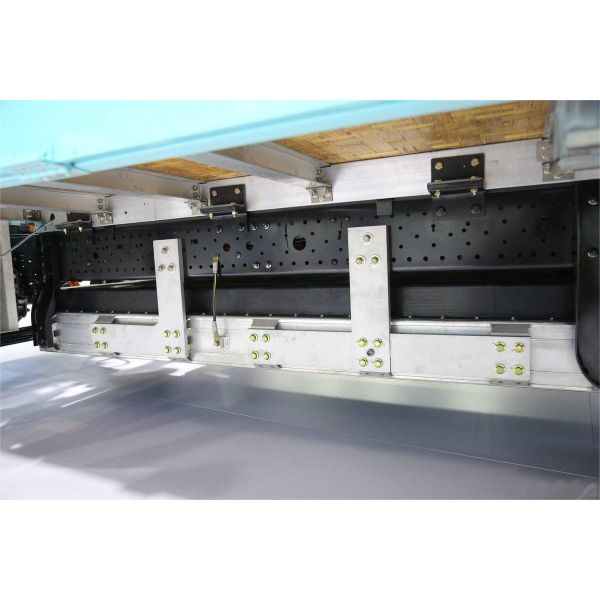 Qingling EVM600 Electric Cargo Trucks Blue All Electric Truck