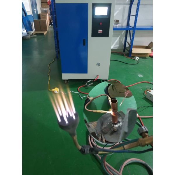 Air cooling 1.9 L/h automatic chain welding machine generator welding oxy