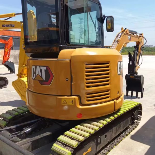 Hydraulic Valve Mini Excavator 303.5e2 by Caterpillar with 0.22M³ Bucket Capacity