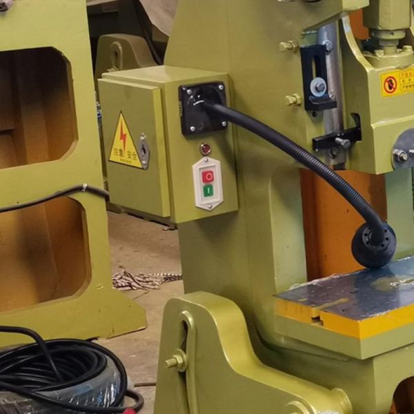 12T Small Power Press Machine , 130mm CNC Hydraulic Plate Punching Machine For Mini Parts