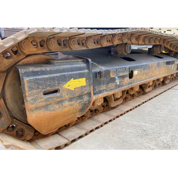 Hitachi 350-5G excavator from Japan, suitable for large-scale mineral mining in Africa