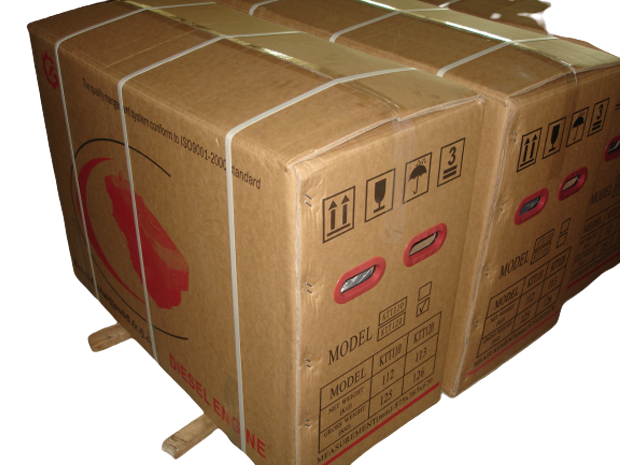 Hand Cranking 113KGS 12HP 8.82KW 4 Stroke Diesel engine