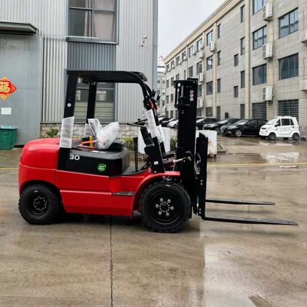 3000kg 3000mm Diesel Fork Truck New Heavy Duty Diesel Forklift With CE Certification