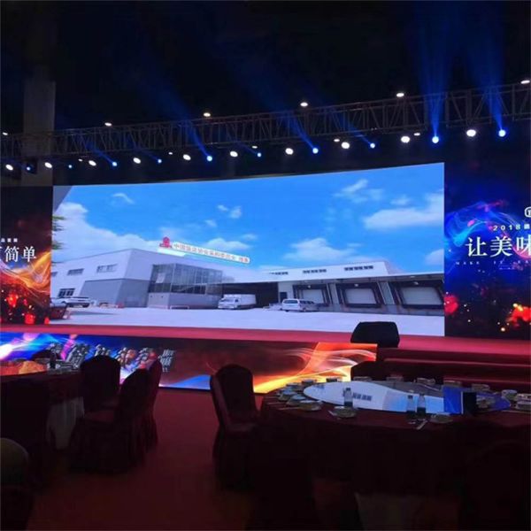 P4 Outdoor LED Display 4500nits IP65 Waterproof Advertising Screen