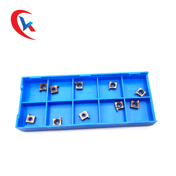 Model 6GR Automatic Lathe Tool Bronze Coating Carbide Grooving Inserts HRA91.8