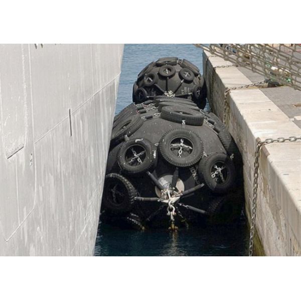 Buy Jetty Protection Aircraft Tyre Fender Marine Pneumatic Yokohama Rubber Fender at wholesale prices