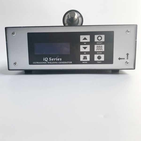 Hand-Held 40kHz Ultrasonic Welder for plastic welding machine PE PVC PP ABS material PE PVC PP ABS Material Ultrasonic Welding Polycarbonate 40kHz Welder Long Lifespan