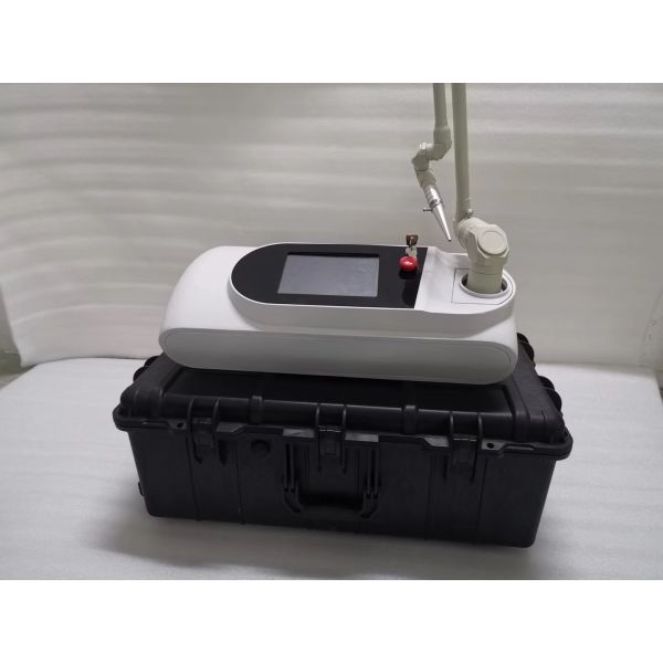 Facial Laser Fractional Co2 10600nm Beauty Machine For Skin Resurfacing, Scars , Stretchmarks And Wrinkle Removal