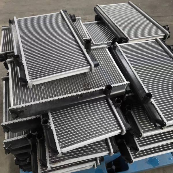 Aluminum Radiator 25310-F2000 for Hyundai ELANTRA 1.6L