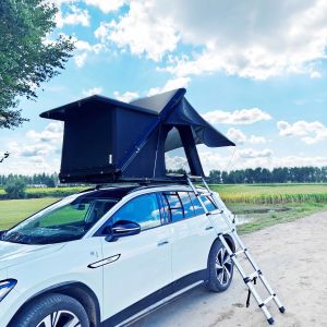 Hard Shell SUV Rooftop Tent 210x130cm Aluminum Alloy Waterproof