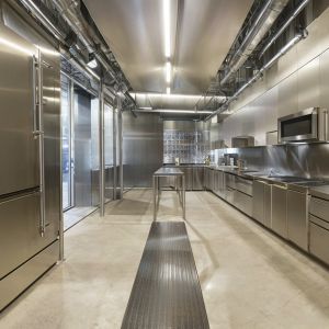 Advanced Anti-oxidation Stainless Steel Cladding for Jewelry