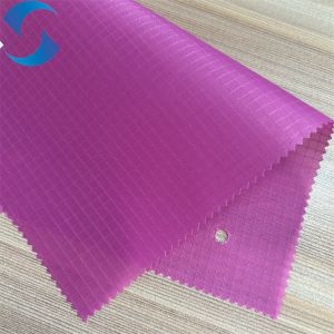 Quality 190T Taffeta Fabric 0.3CM Ripstop Soft And Resilient Polyester for sale