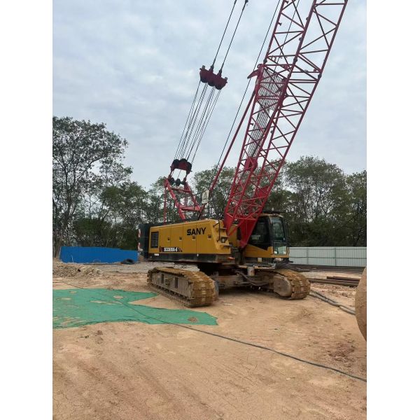 Extremely Efficient SCC600A-6 60 Ton Mobile Hydraulic Crawler Crane Heavy Lifting Equipment