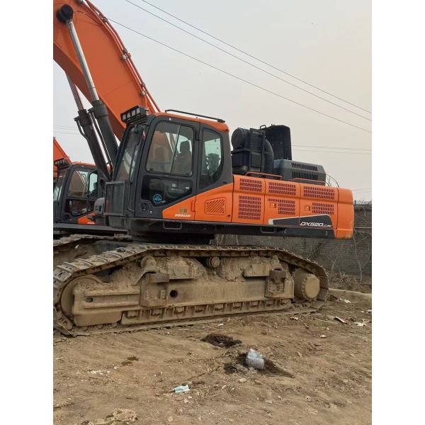 Used Doosan Excavator 520 Second Hand Construction Equipment Construction Machinery