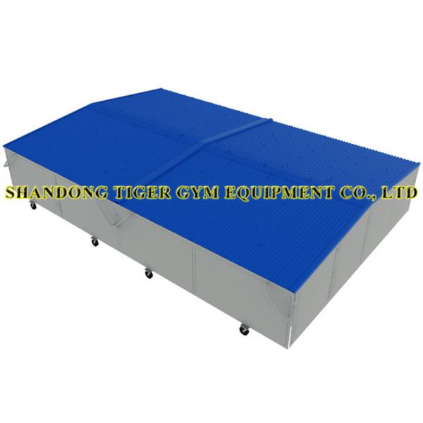 Track and Field Equipment High Jump Landing Area Protective Shack