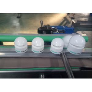 High Efficiency Sticker Labelling Machine Flat Labeling No Wrinkles