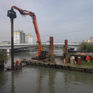 Quality 3200rpm Vibratory Pile Driver – Bridge Construction &amp; Efficient Piling for sale