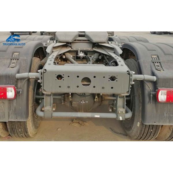 18 Cubic Meter Ten Wheeler Dump Truck SINOTRUK HOWO 371HP 6x4