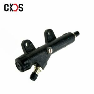 Diesel Truck Clutch Master Cylinder For MITSUBISHI FUSO ME627796