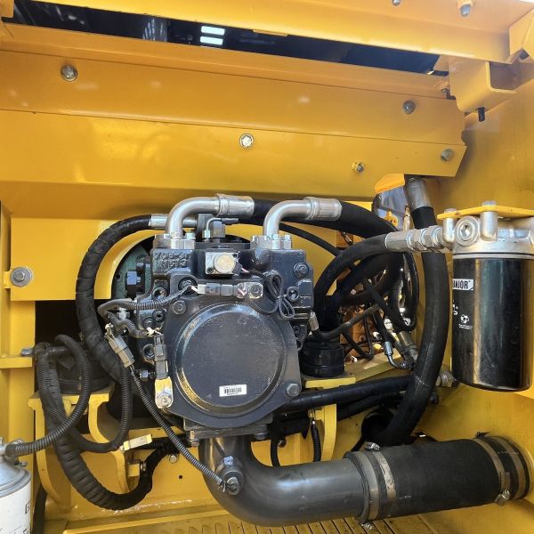 Secondhand Construction Equipment Digger Komatsu Pc160-7 Excavator