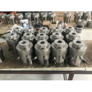 China Stu Series Subsea  Hydraulic Bolt Tensioning  Tool 21500Bar 2483 KN on sale