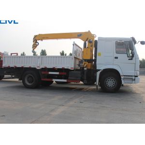 Diesel SQ5SK3Q Truck Mounted Crane , 5 TON Telescoping Boom Crane