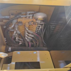 2022 Good quality used CAT305.5e2 excavator 5.5ton mini crawler excavator for